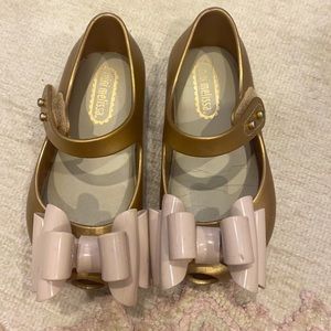 Mini Melissa Size 6 Toddler
